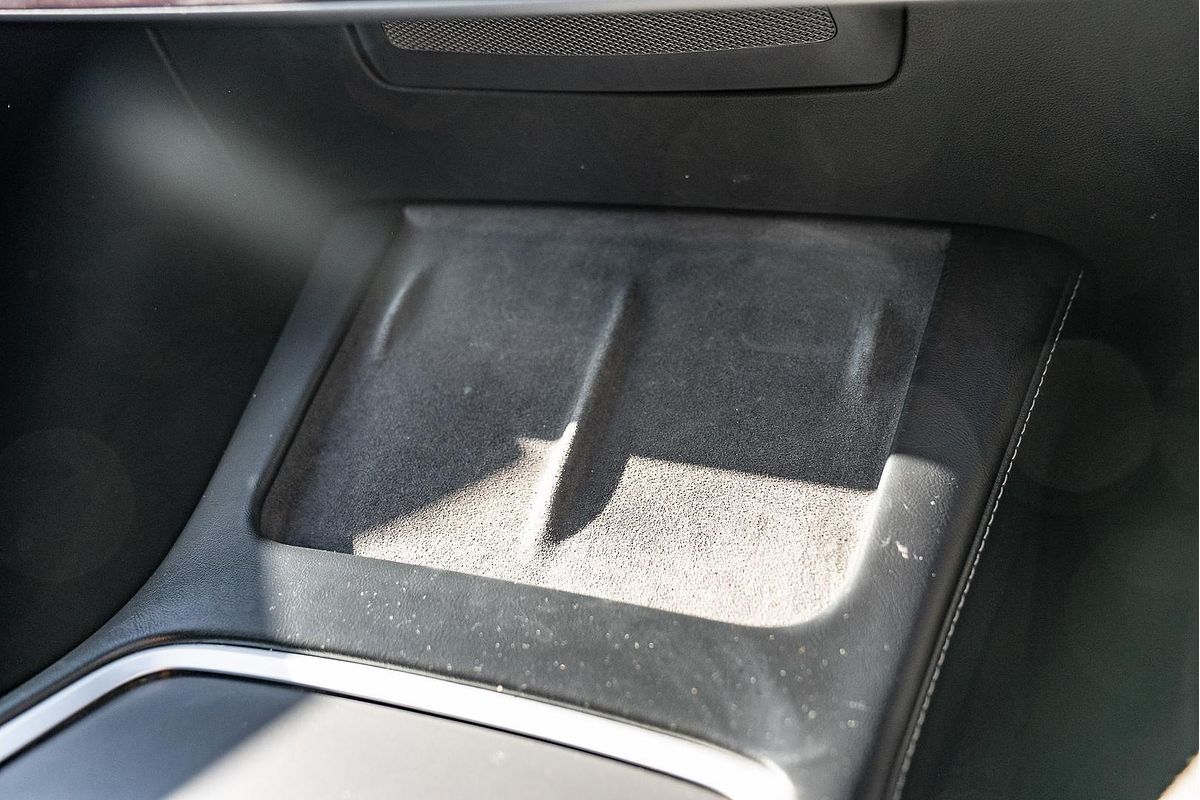 2022 Tesla Model 3 Rear-Wheel Drive