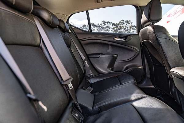 2016 Holden Astra RS-V BK