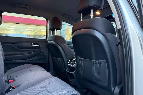 2020 Hyundai Santa Fe Active TM.2