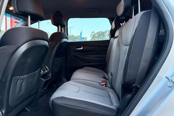 2020 Hyundai Santa Fe Active TM.2