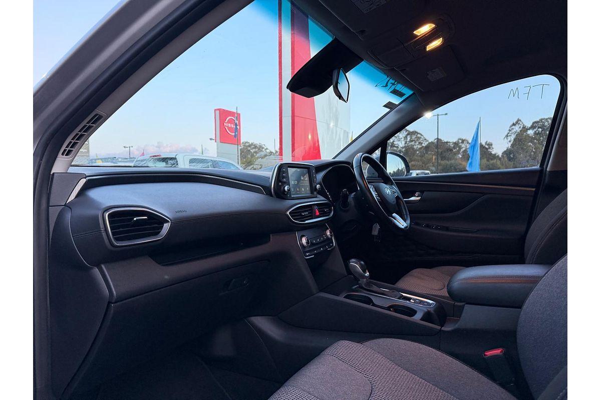 2020 Hyundai Santa Fe Active TM.2