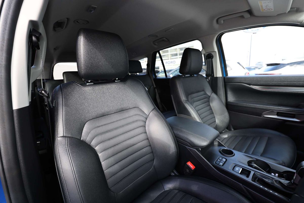 2025 Ford Everest Sport 2.0L