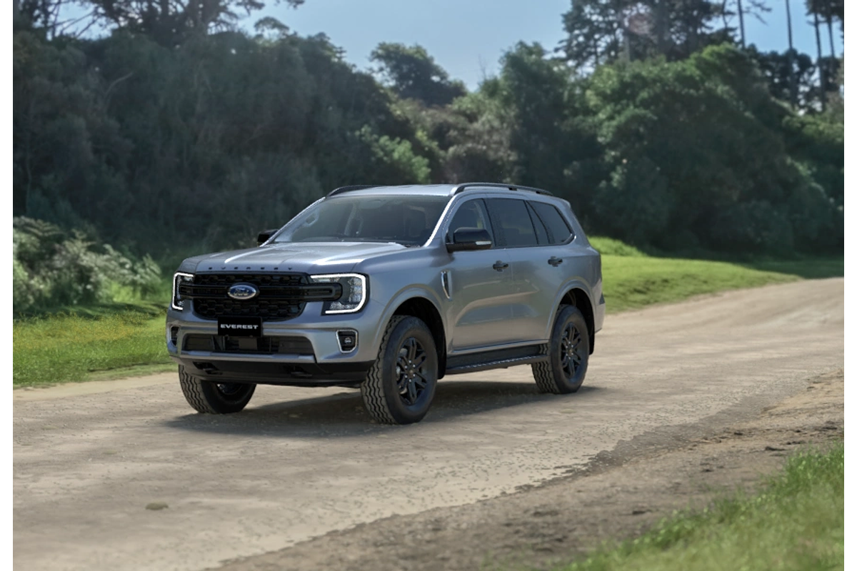 2025 Ford Everest Black Edition 2.0L