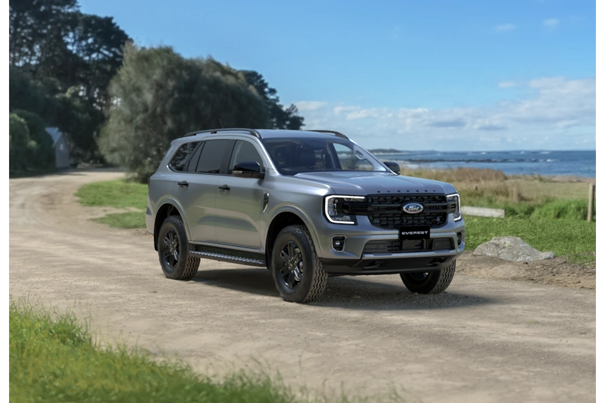 2025 Ford Everest Black Edition 2.0L
