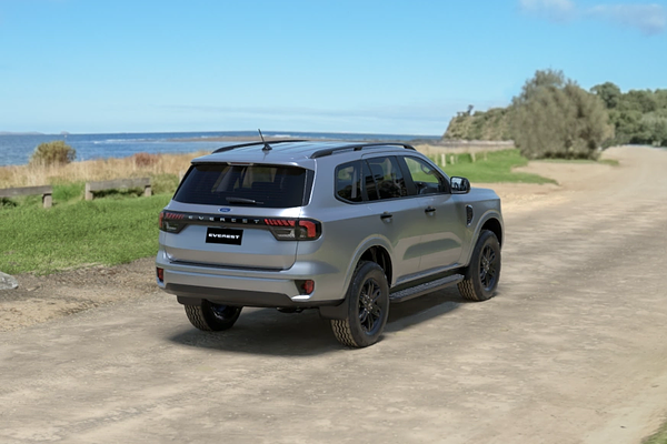 2025 Ford Everest Black Edition 2.0L