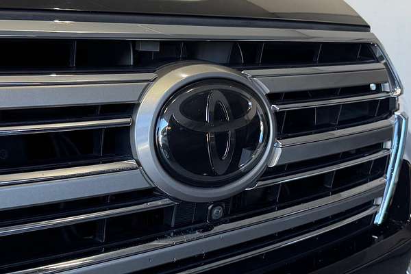 2020 Toyota Landcruiser Sahara VDJ200R