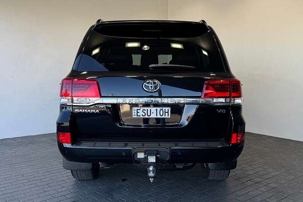 2020 Toyota Landcruiser Sahara VDJ200R