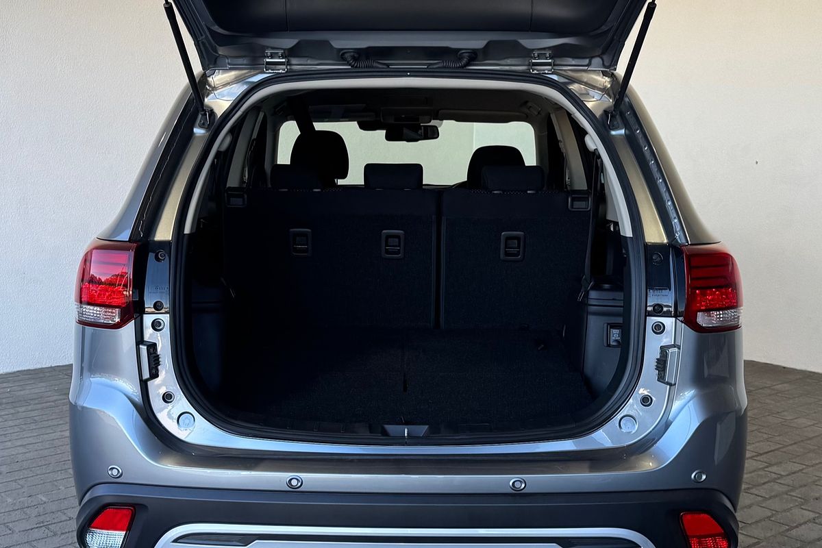 2020 Mitsubishi Outlander ES ZL