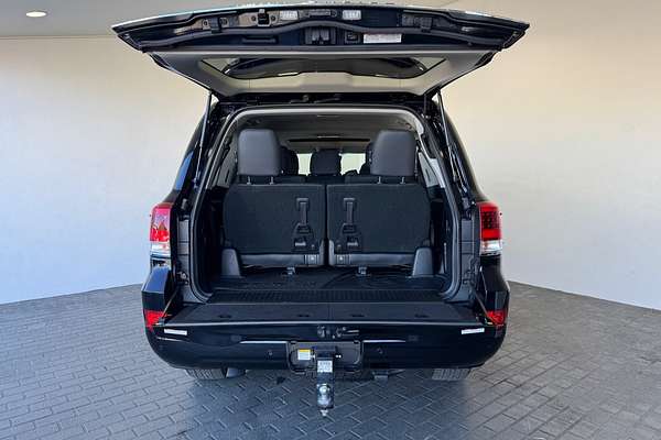 2020 Toyota Landcruiser Sahara VDJ200R