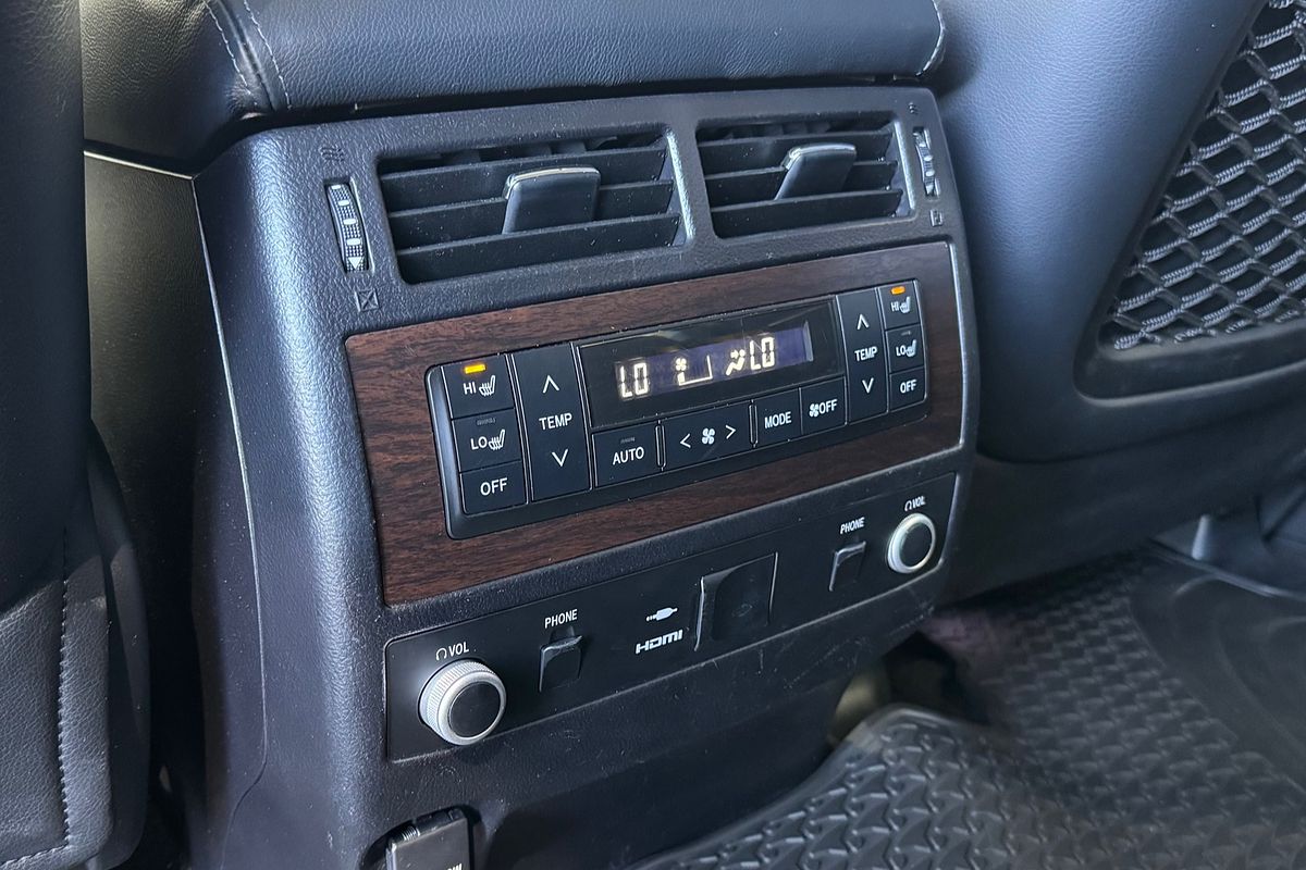 2020 Toyota Landcruiser Sahara VDJ200R
