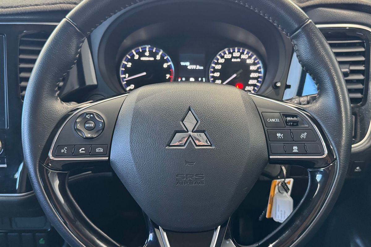 2020 Mitsubishi Outlander ES ZL
