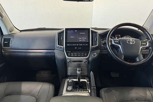 2020 Toyota Landcruiser Sahara VDJ200R