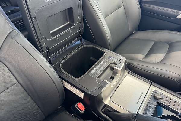 2020 Toyota Landcruiser Sahara VDJ200R