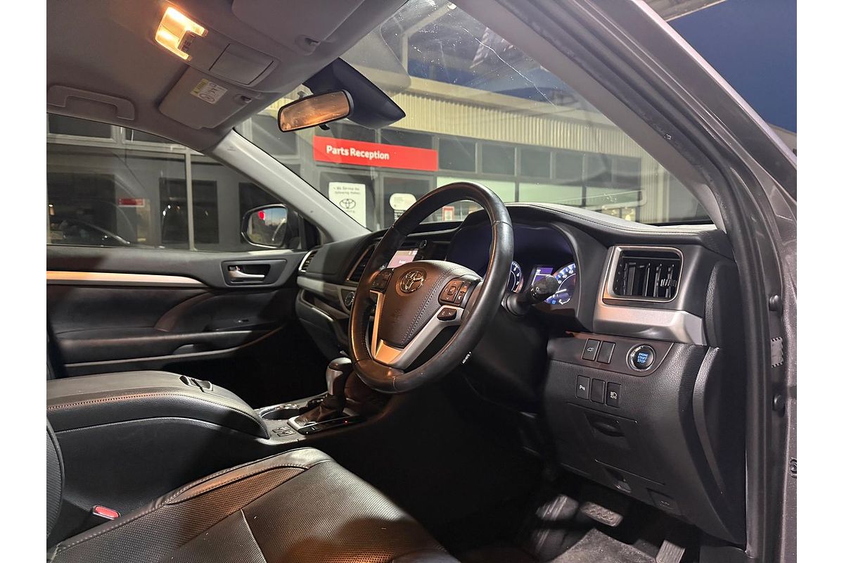 2019 Toyota Kluger Black Edition GSU55R