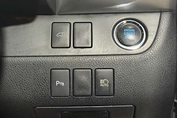 2019 Toyota Kluger Black Edition GSU55R