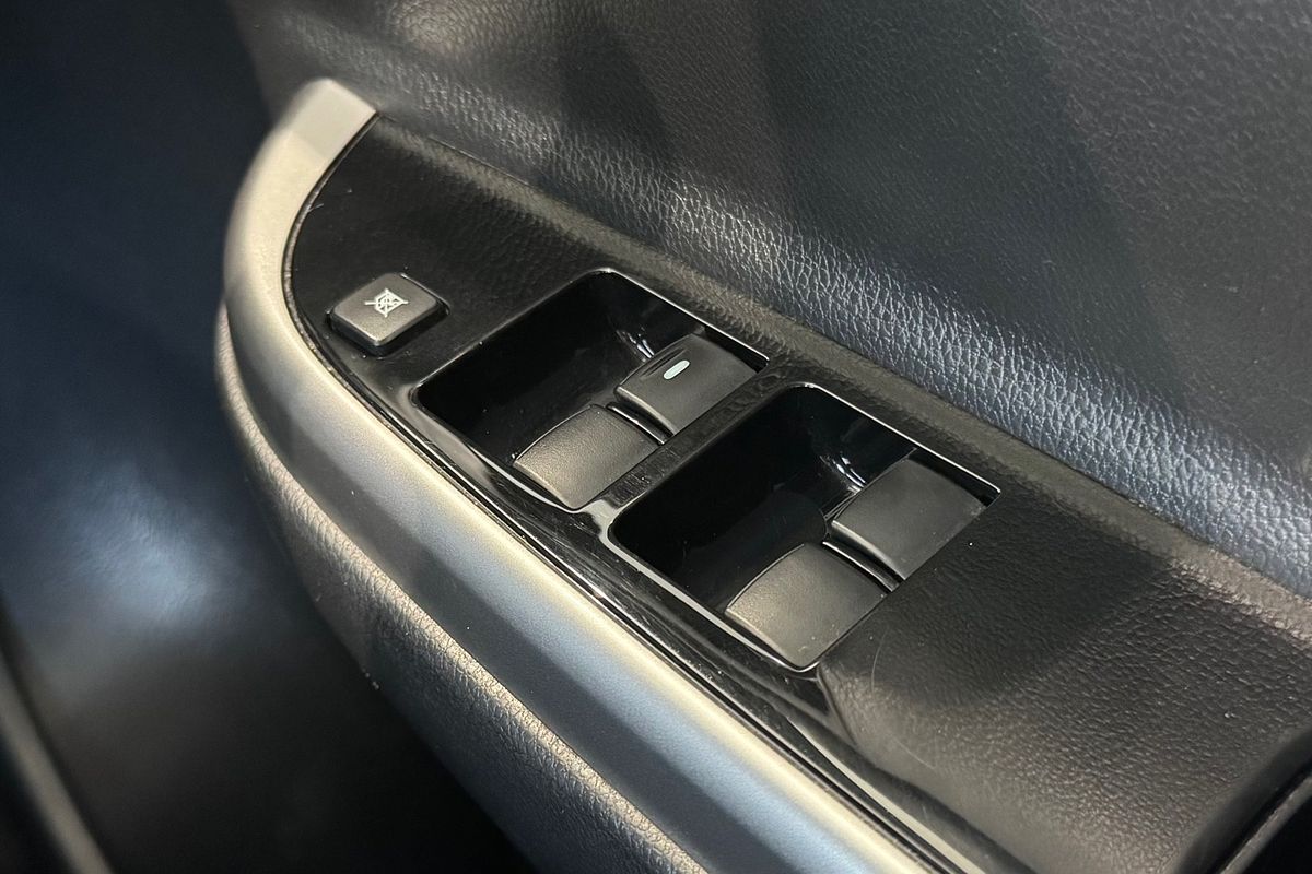 2020 Mitsubishi Triton GLS MR 4X4