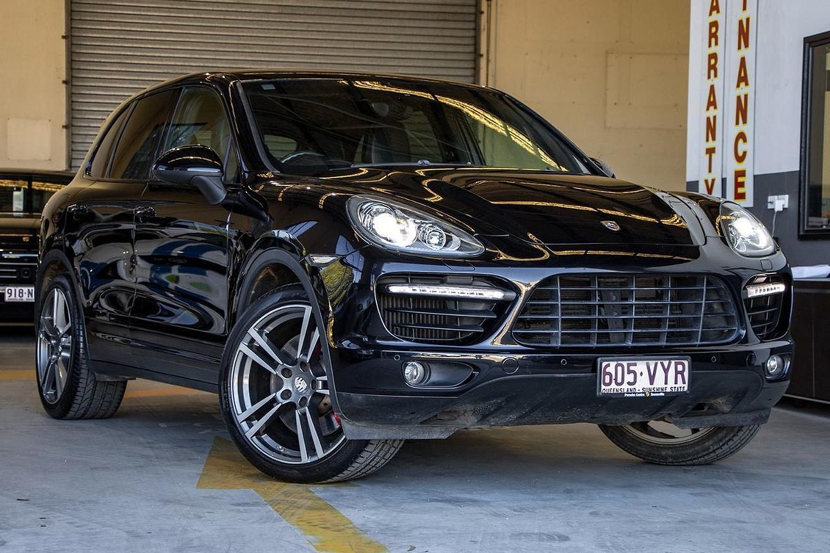 2010 Porsche Cayenne Turbo 9PA