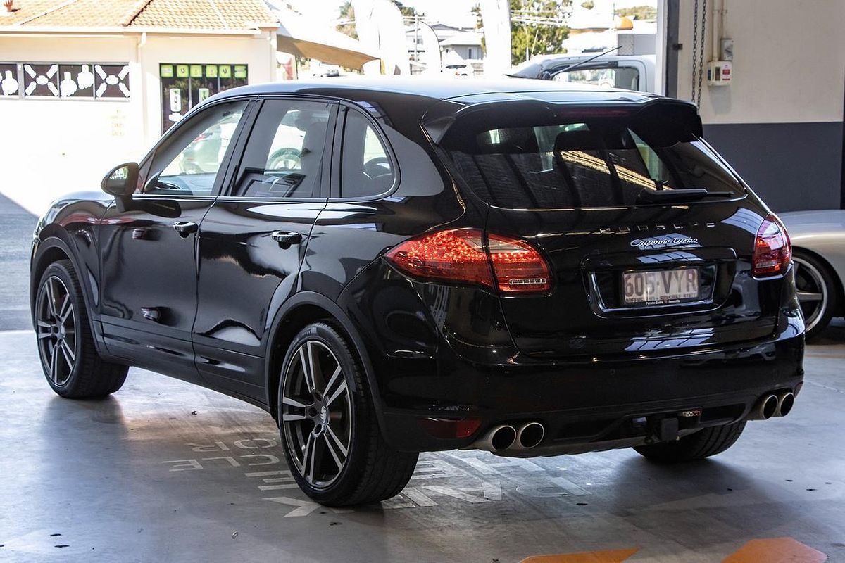2010 Porsche Cayenne Turbo 9PA