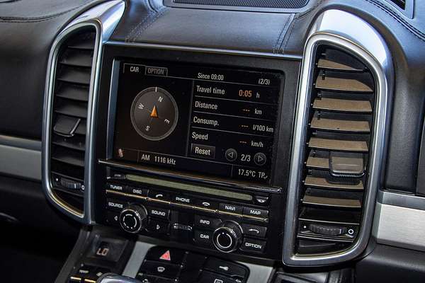2010 Porsche Cayenne Turbo 9PA