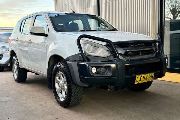 2020 Isuzu MU-X LS-M