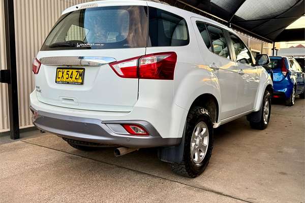 2020 Isuzu MU-X LS-M