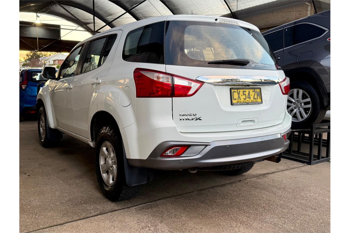 2020 Isuzu MU-X LS-M