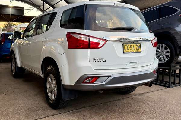 2020 Isuzu MU-X LS-M