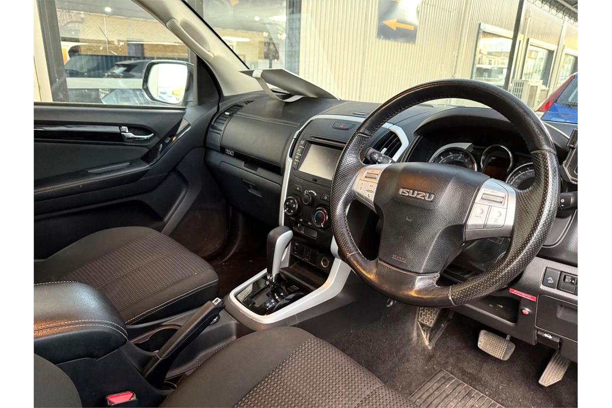2020 Isuzu MU-X LS-M