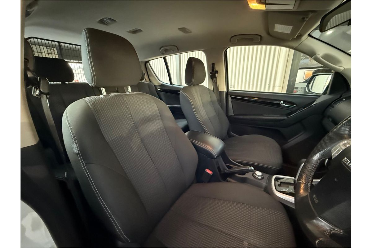 2020 Isuzu MU-X LS-M