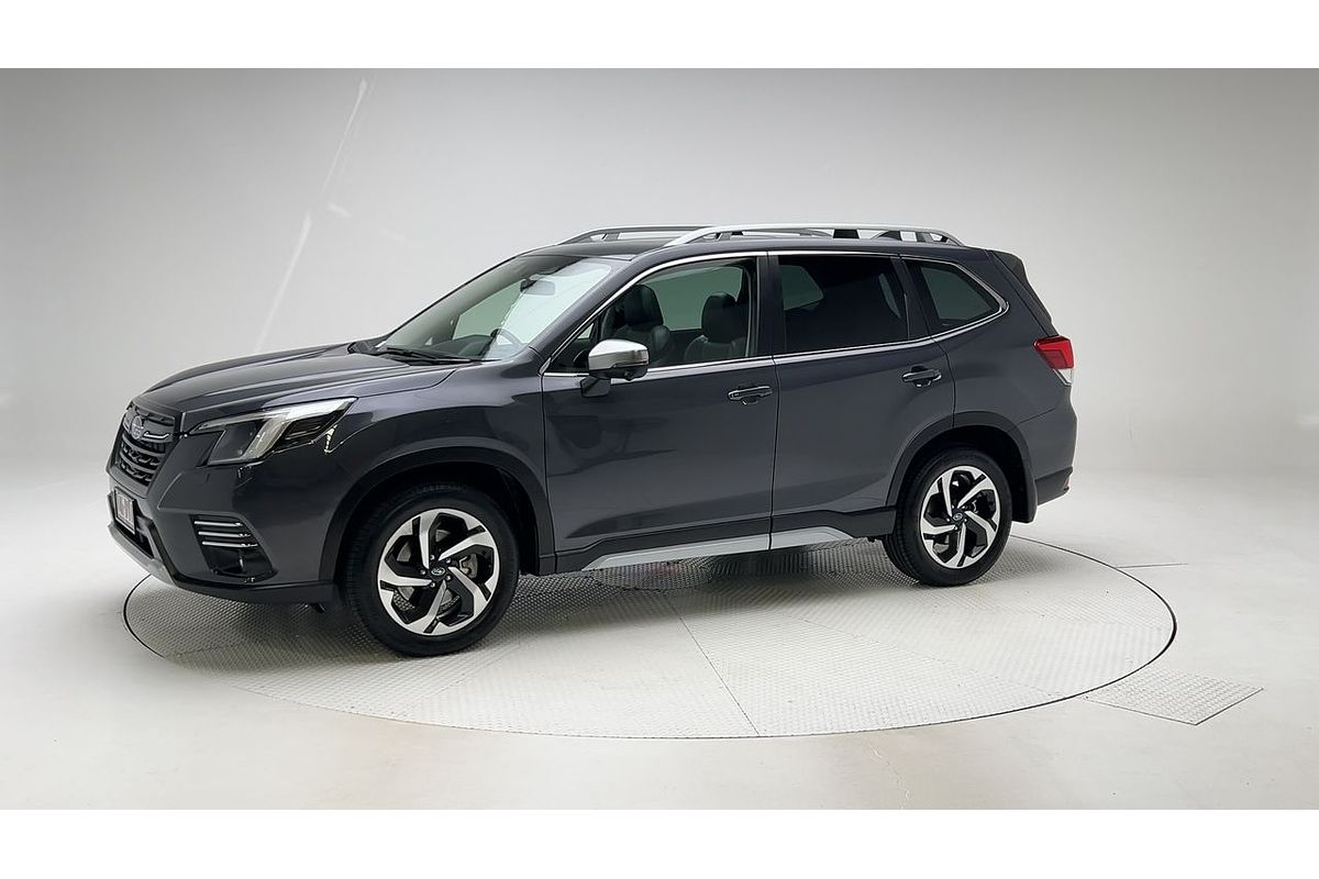 2022 Subaru Forester 2.5i-S S5