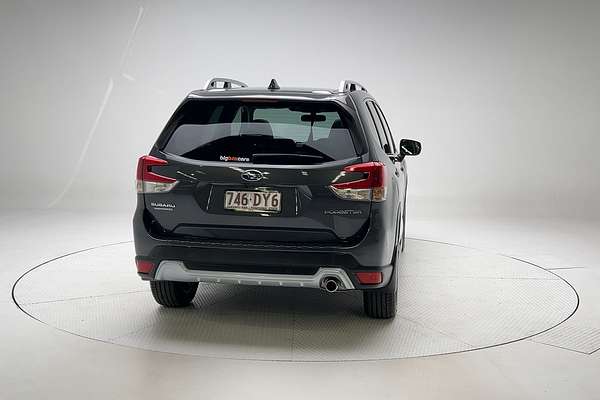 2022 Subaru Forester 2.5i-S S5