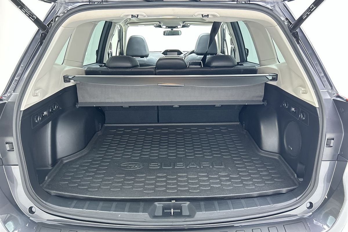 2022 Subaru Forester 2.5i-S S5