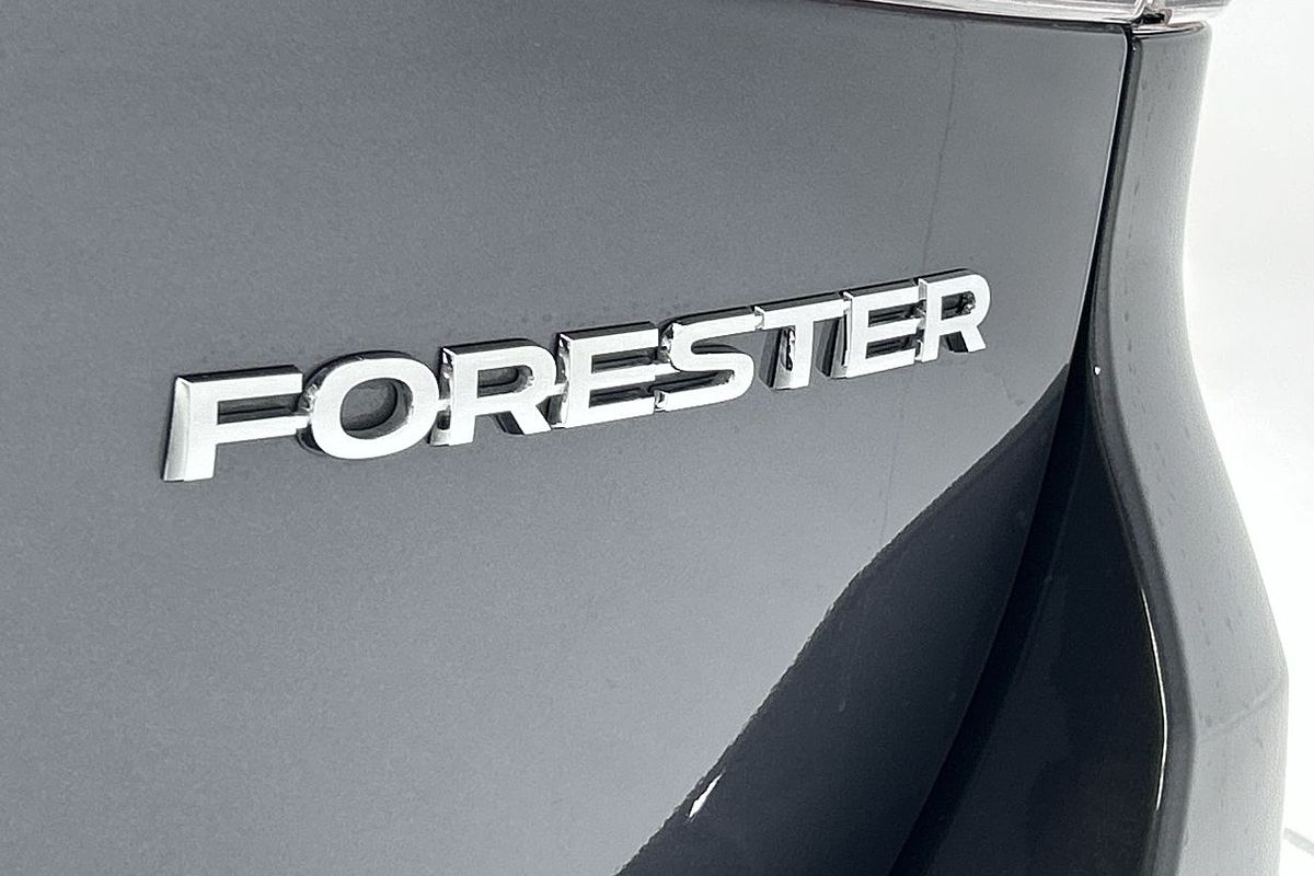 2022 Subaru Forester 2.5i-S S5