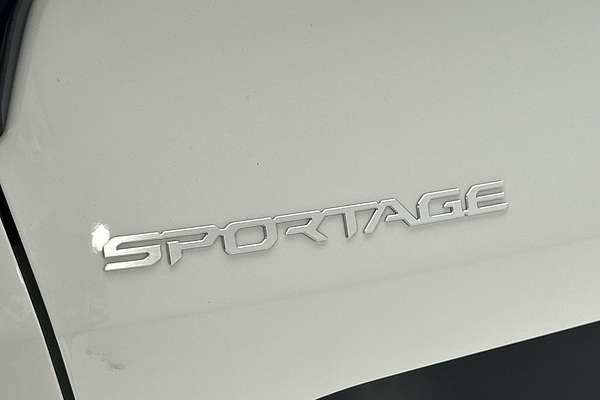 2024 Kia Sportage S NQ5