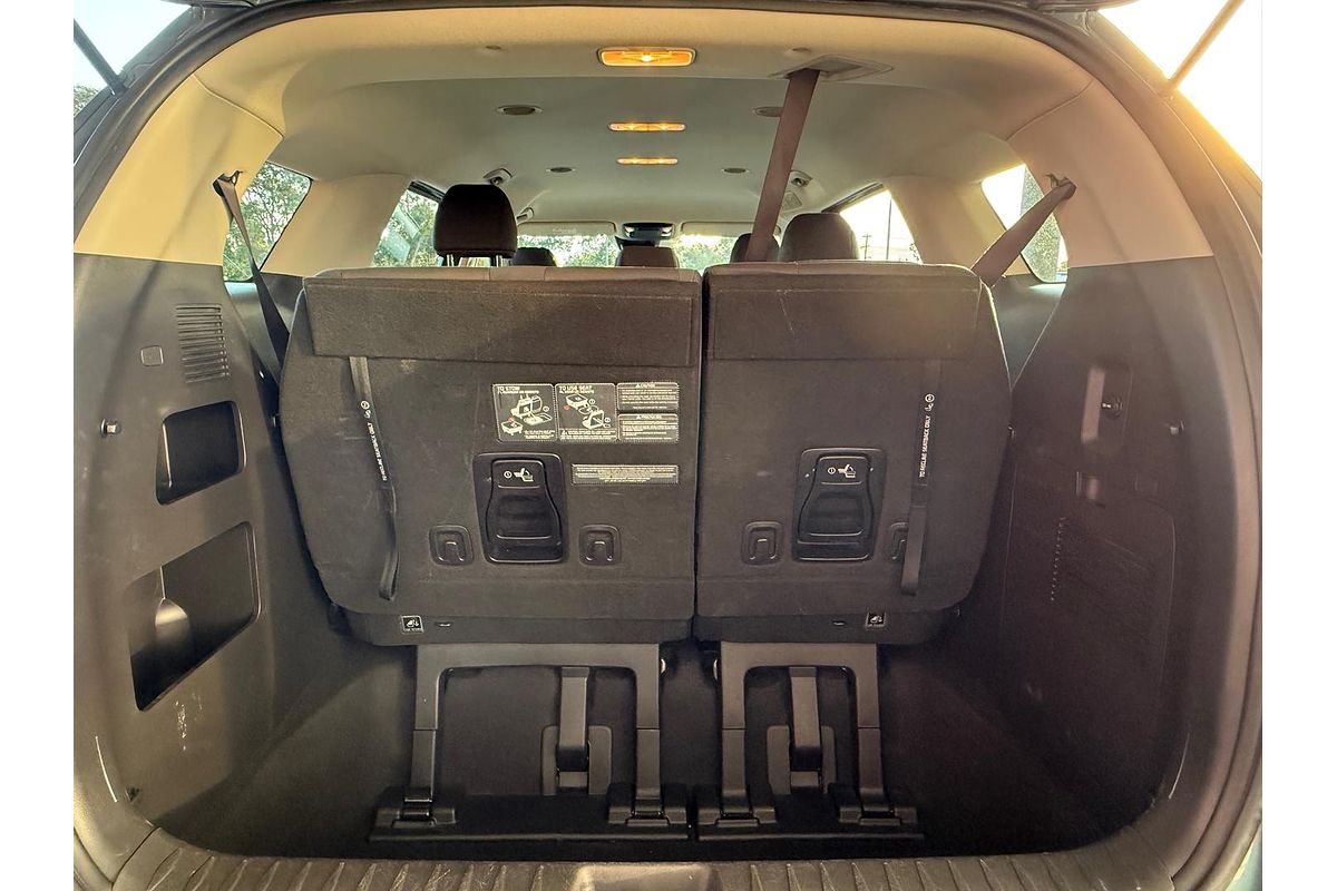 2023 Kia Carnival S KA4
