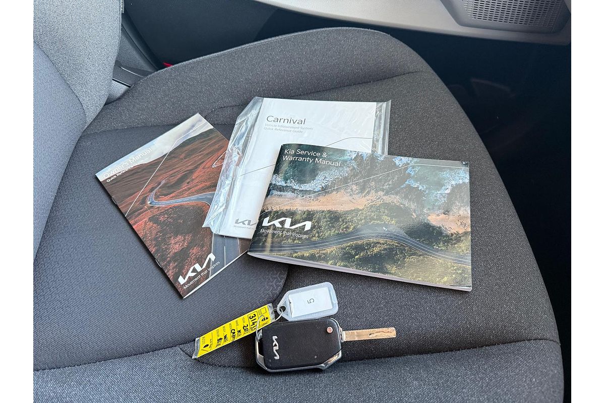 2023 Kia Carnival S KA4