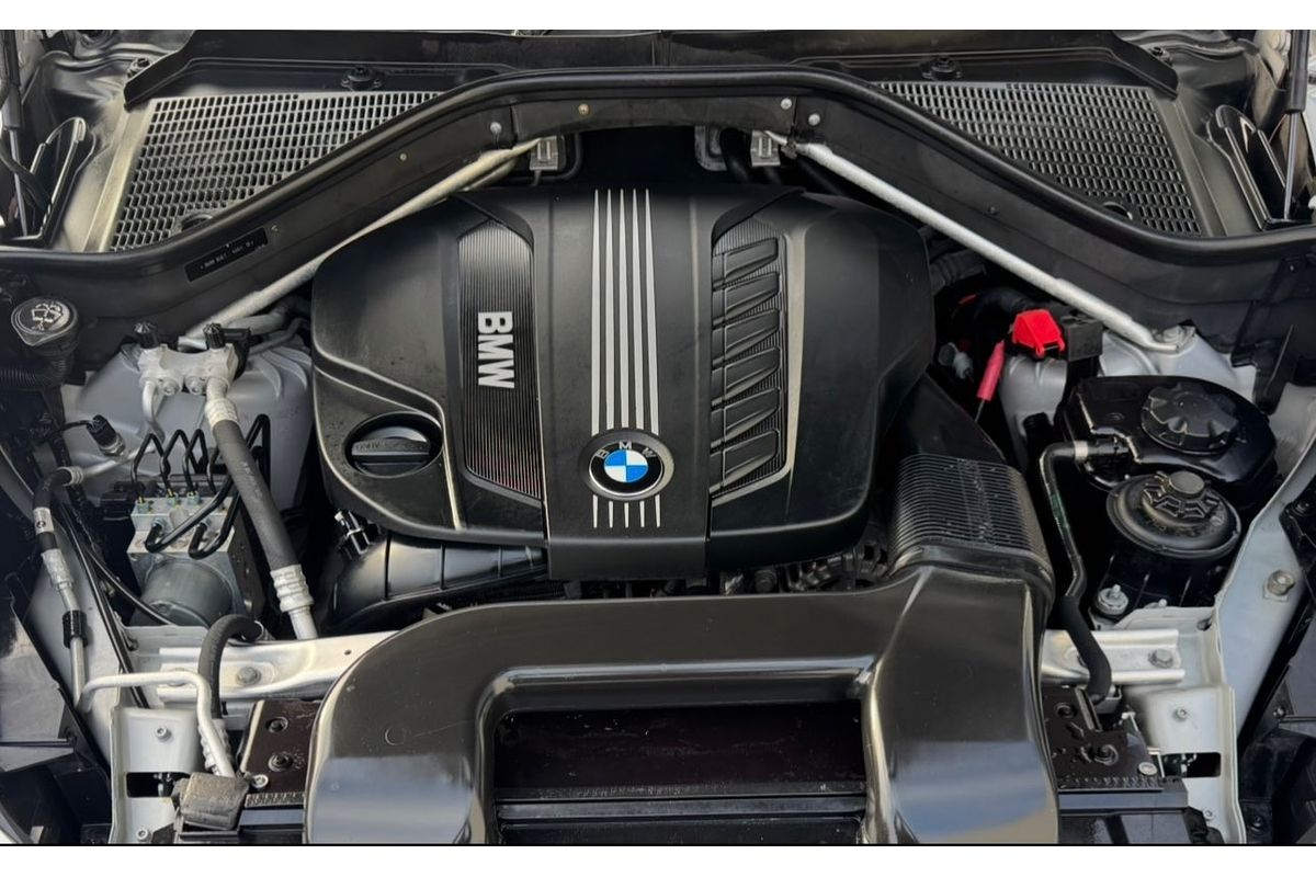 2011 BMW X5 xDrive30d E70