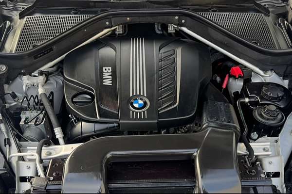 2011 BMW X5 xDrive30d E70