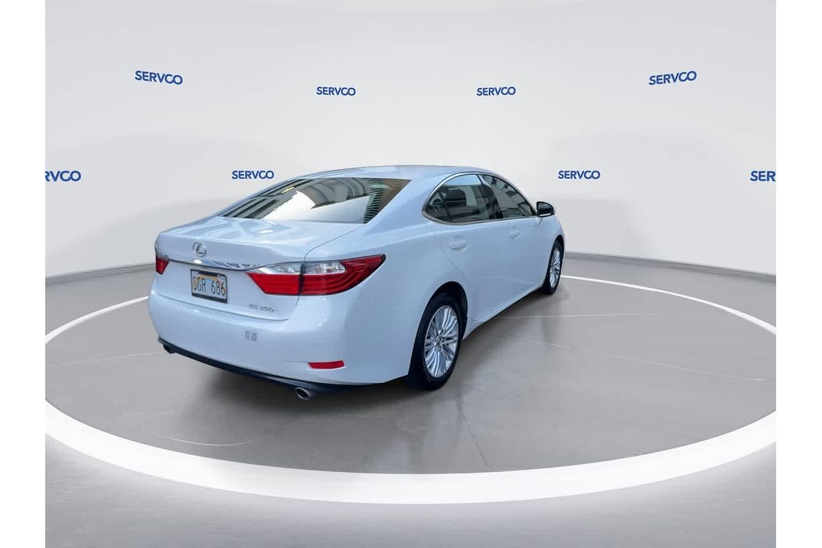 2014 Lexus ES