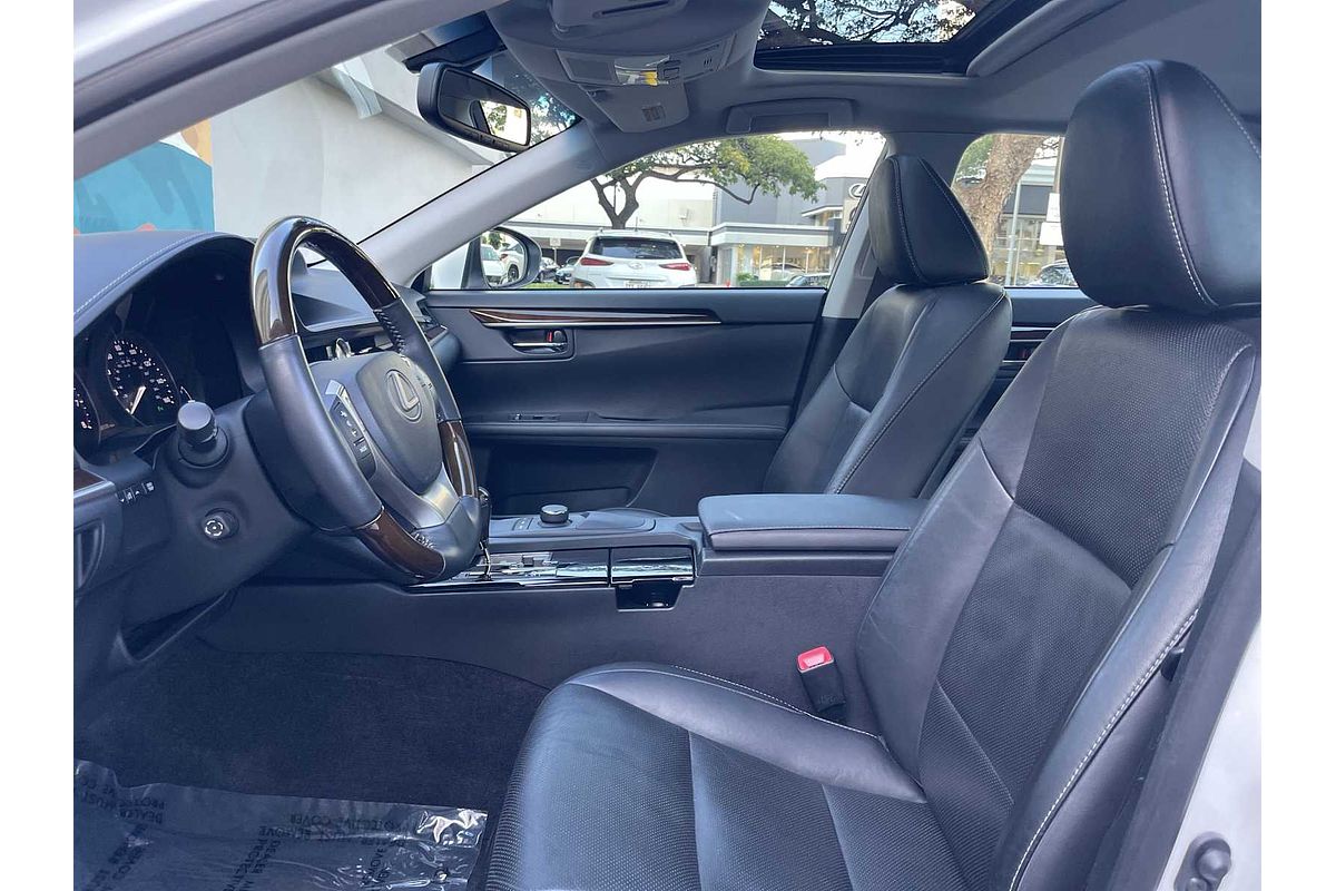 2014 Lexus ES
