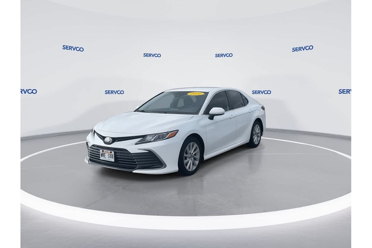 2022 Toyota Camry LE