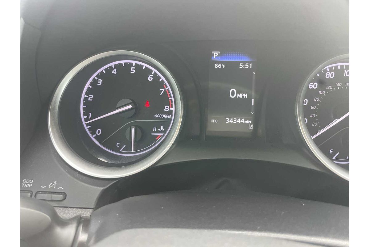 2022 Toyota Camry LE