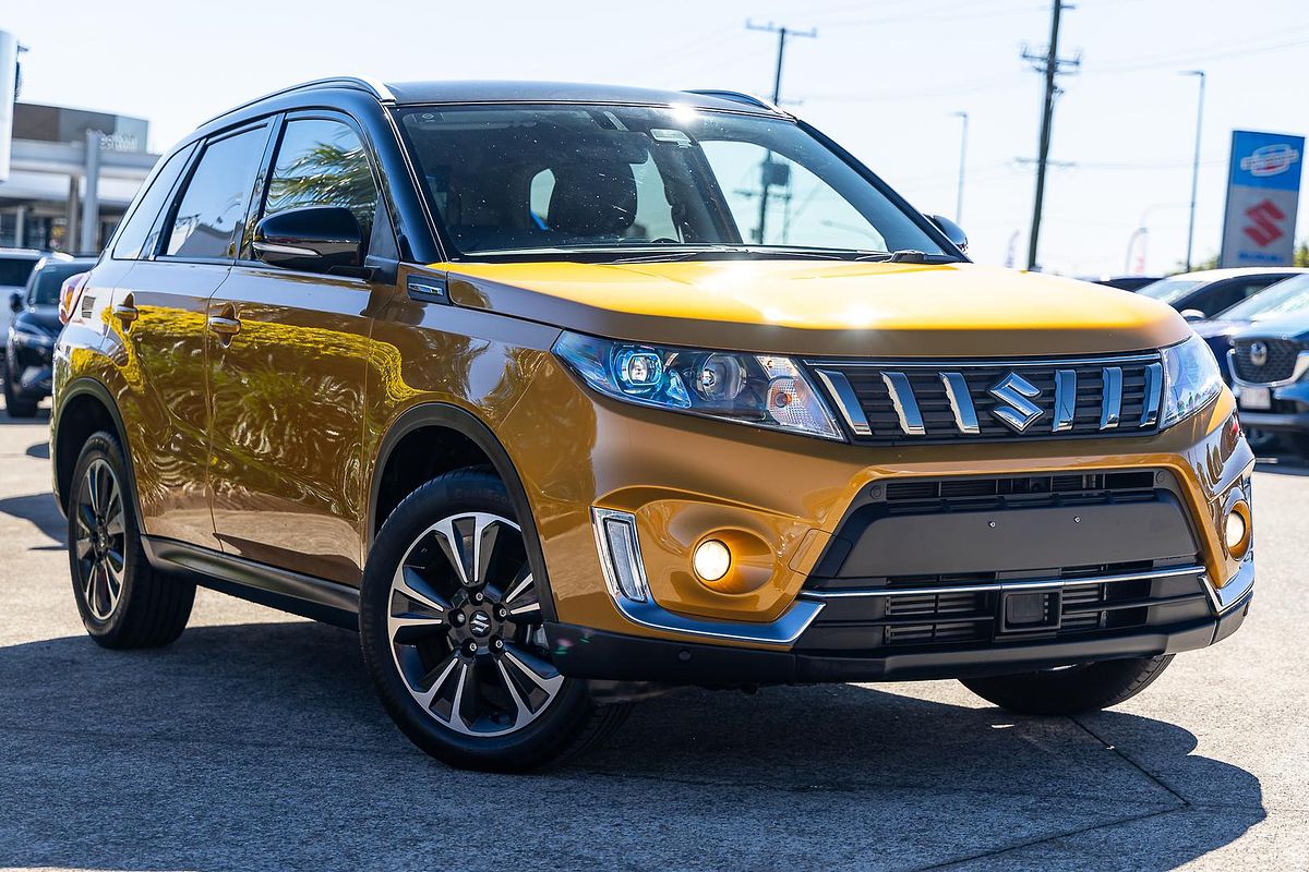 2023 Suzuki Vitara Turbo Shadow LY Series II