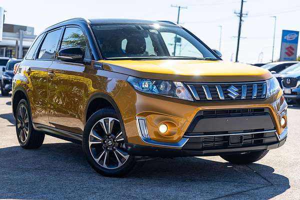 2023 Suzuki Vitara Turbo Shadow LY Series II