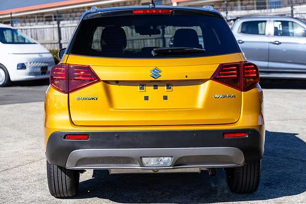 2023 Suzuki Vitara Turbo Shadow LY Series II