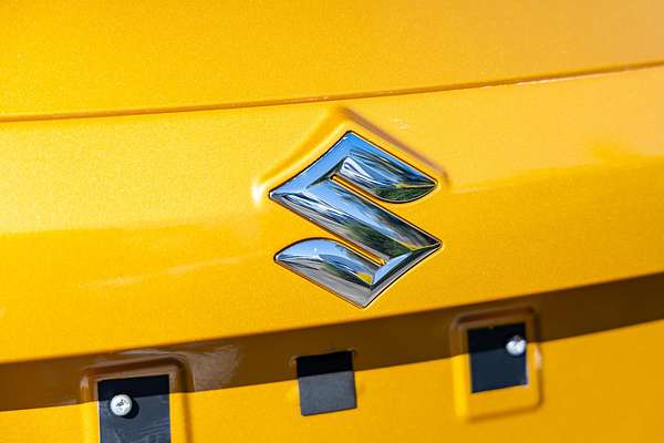 2023 Suzuki Vitara Turbo Shadow LY Series II