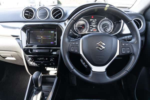 2023 Suzuki Vitara Turbo Shadow LY Series II