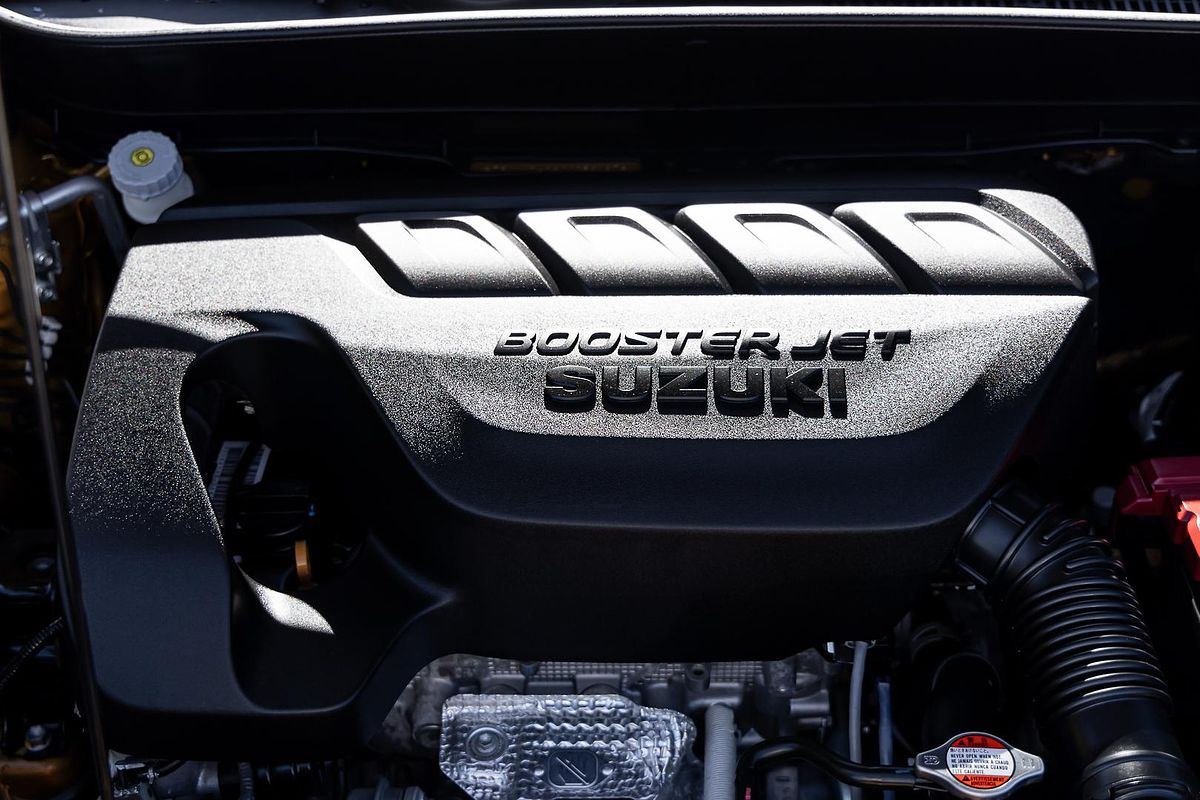 2023 Suzuki Vitara Turbo Shadow LY Series II