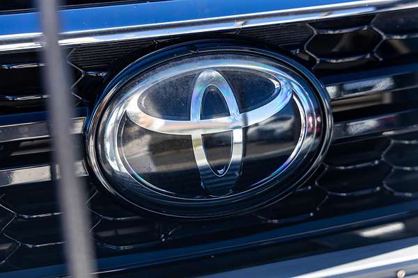 2020 Toyota Hilux SR5 GUN126R 4X4
