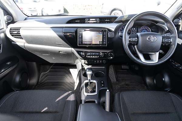 2020 Toyota Hilux SR5 GUN126R 4X4